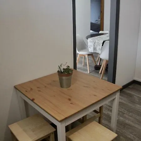 Apartament The Good Hive